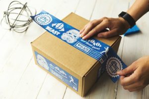 packing office items